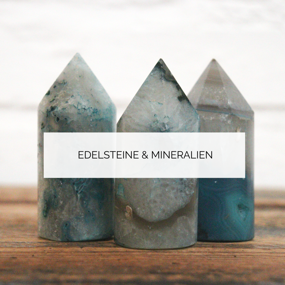 Edelsteine + Mineralien